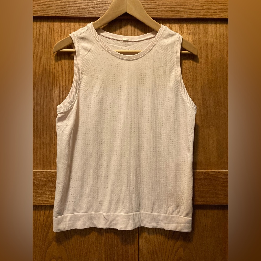 Athleta workout tank